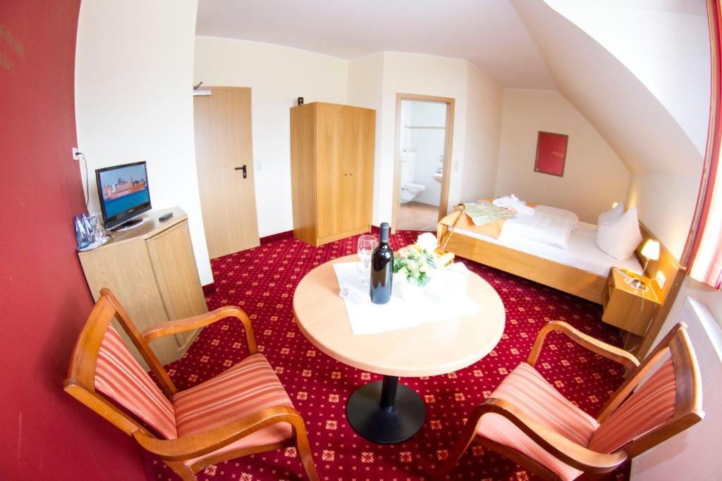 Landhotel Gasthof Wüllner Winterberg Zimmer foto