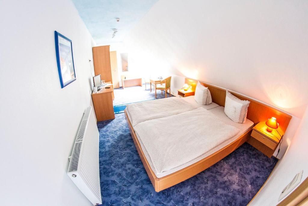 Landhotel Gasthof Wüllner Winterberg Zimmer foto